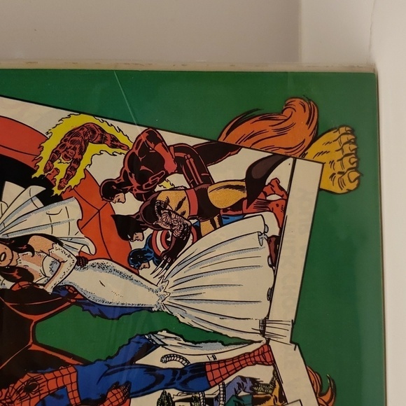 Comic Book Giant-Sized Annual 'Peter Parker, The Spectacular Spider-Man 19 - Picture 4 of 6